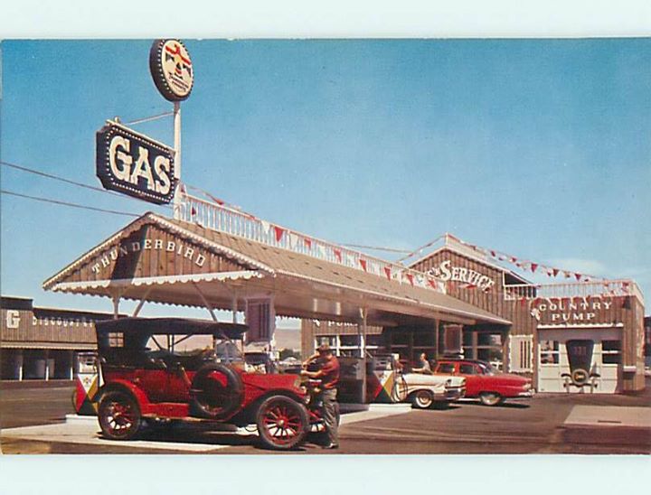 full-10752-7451-country_store_gas_yakima.jpg