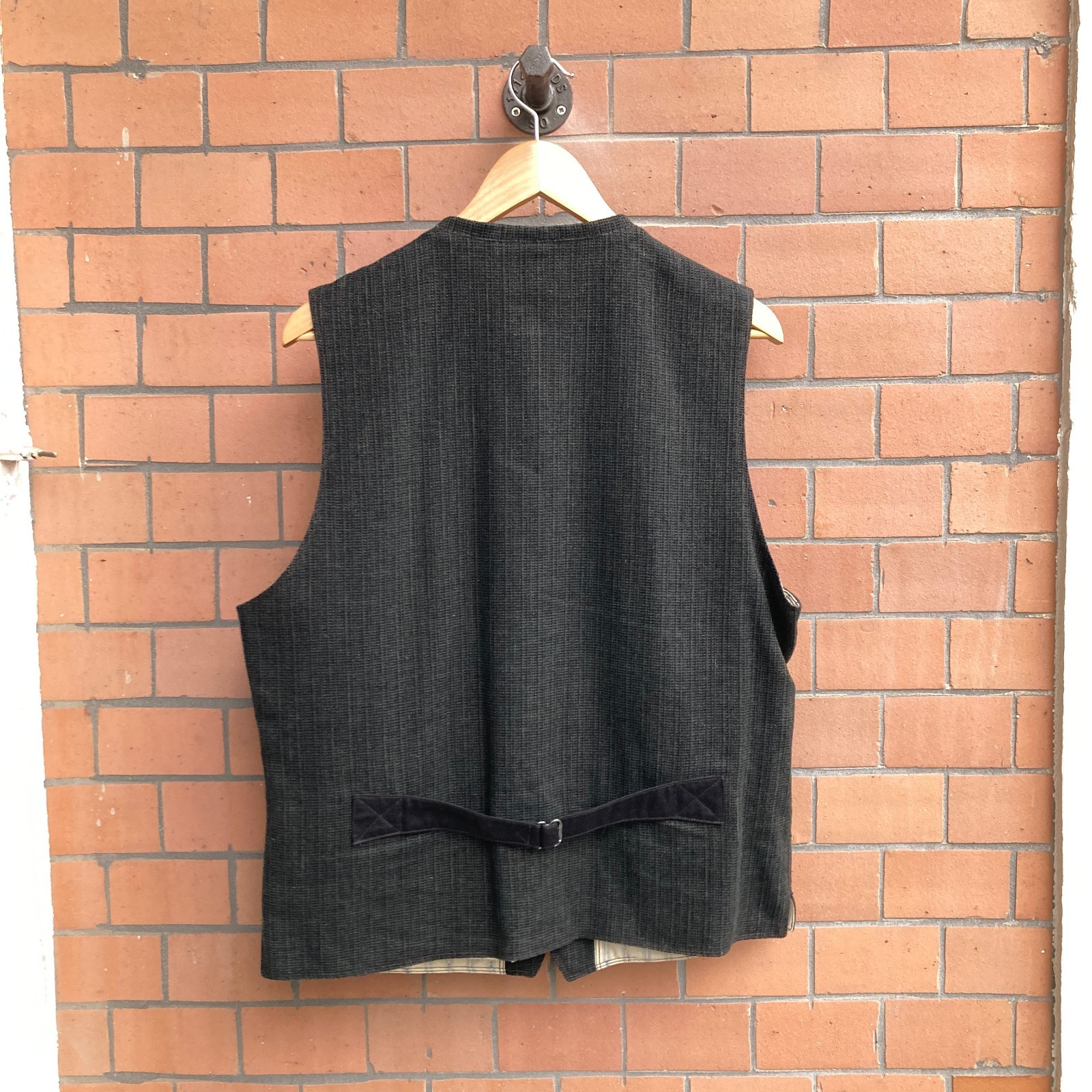 FW WH Vest 3.jpg