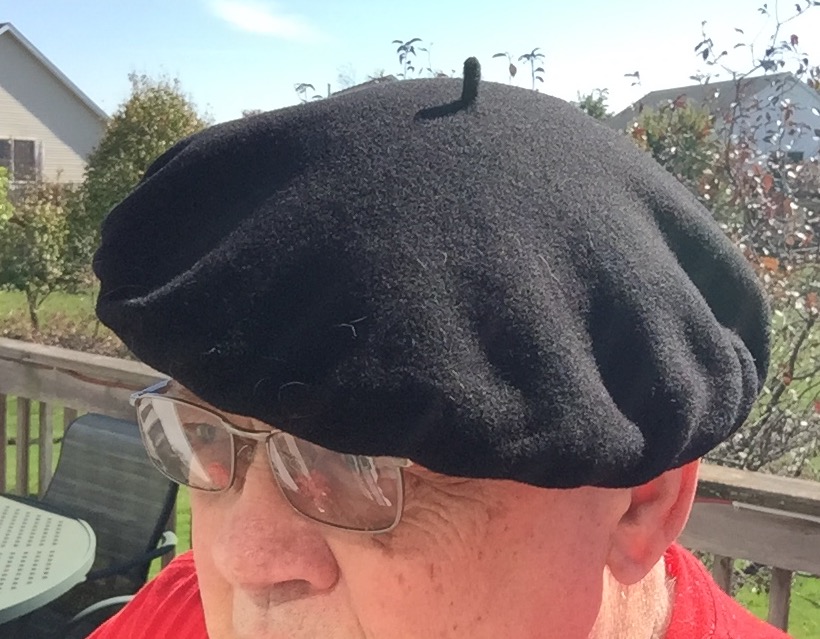 Hat-Beret Cote II.jpg