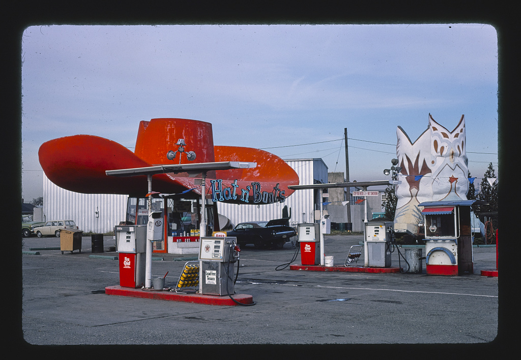 Hat-Boots-Texaco-1979.jpg