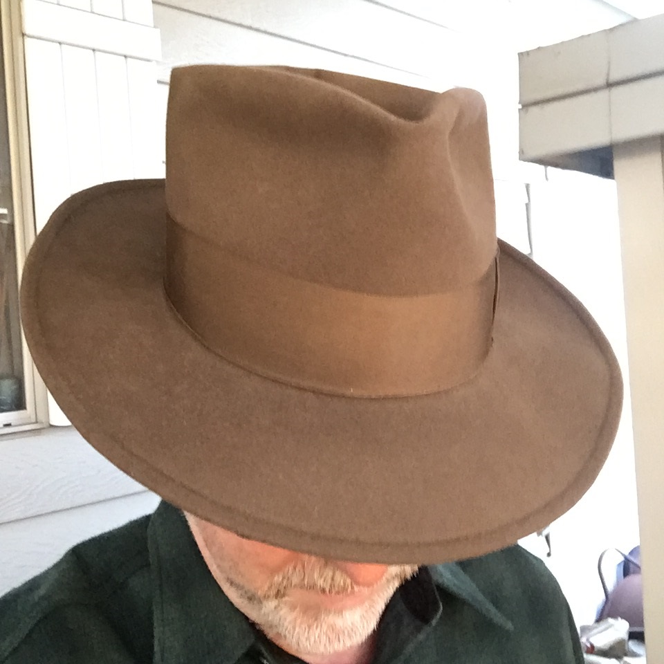 hats11116 002.jpg