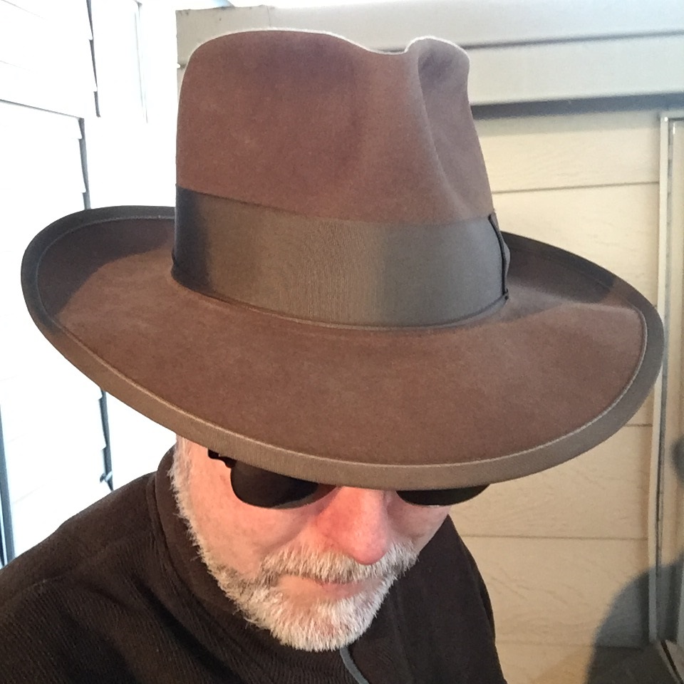 hats123015 003.jpg