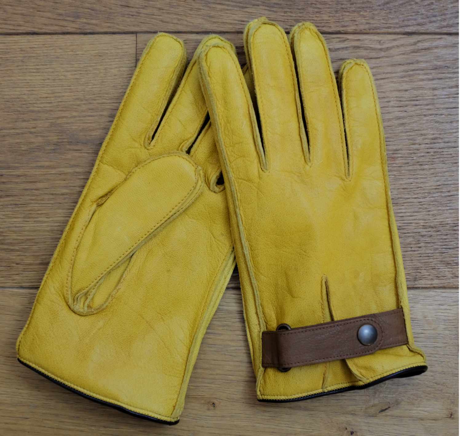 HTM-GLOVES-yellow.jpg