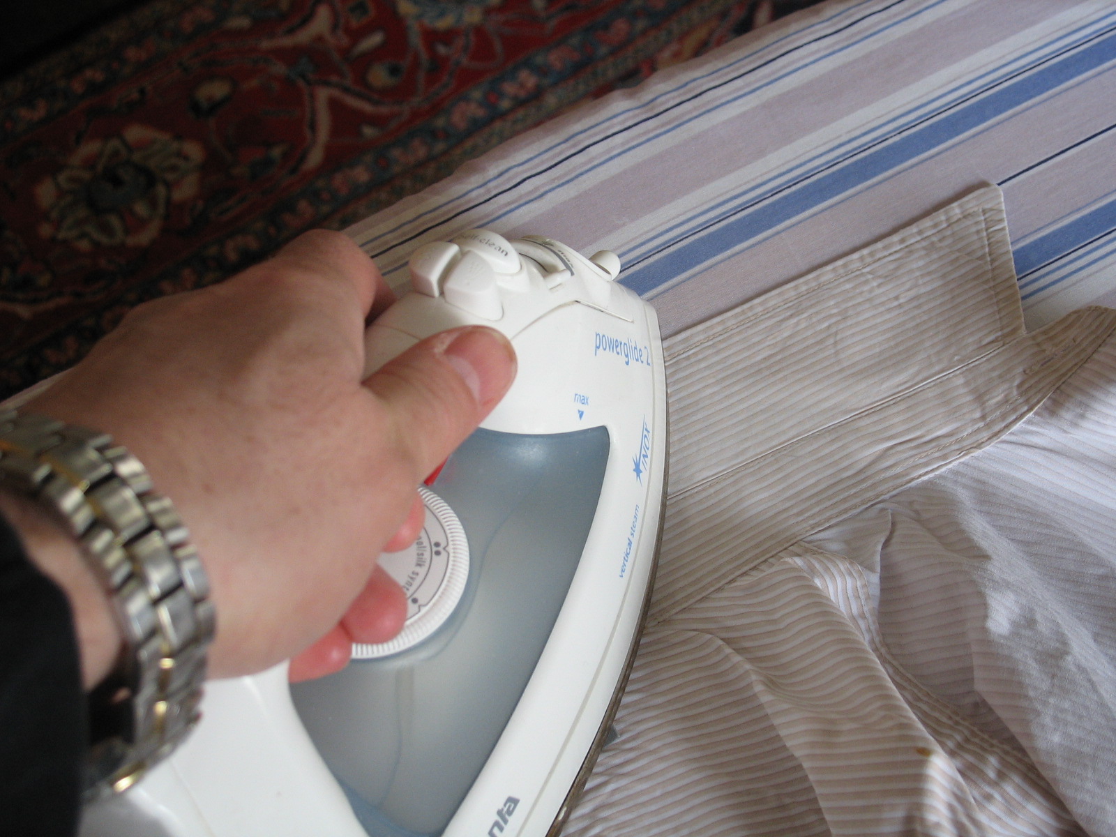 Ironing2.JPG