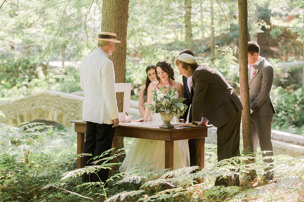 ketubah_signing.jpg