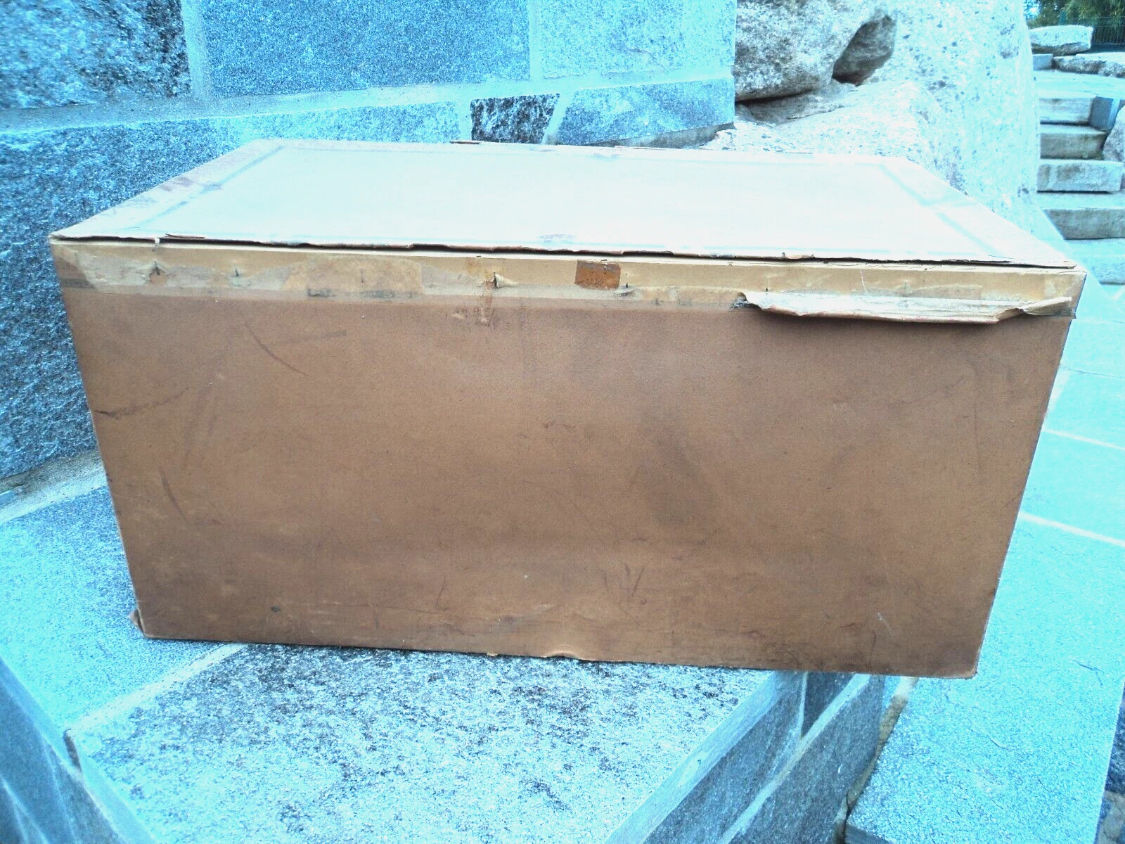 lazbox3.png