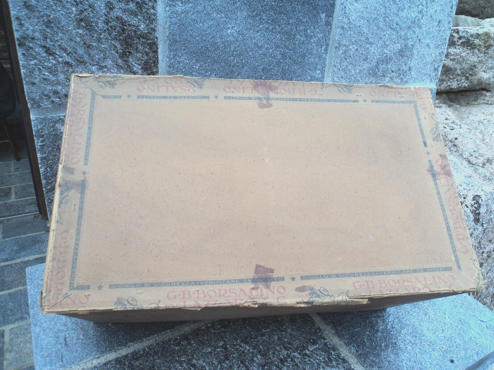 lazbox6.png