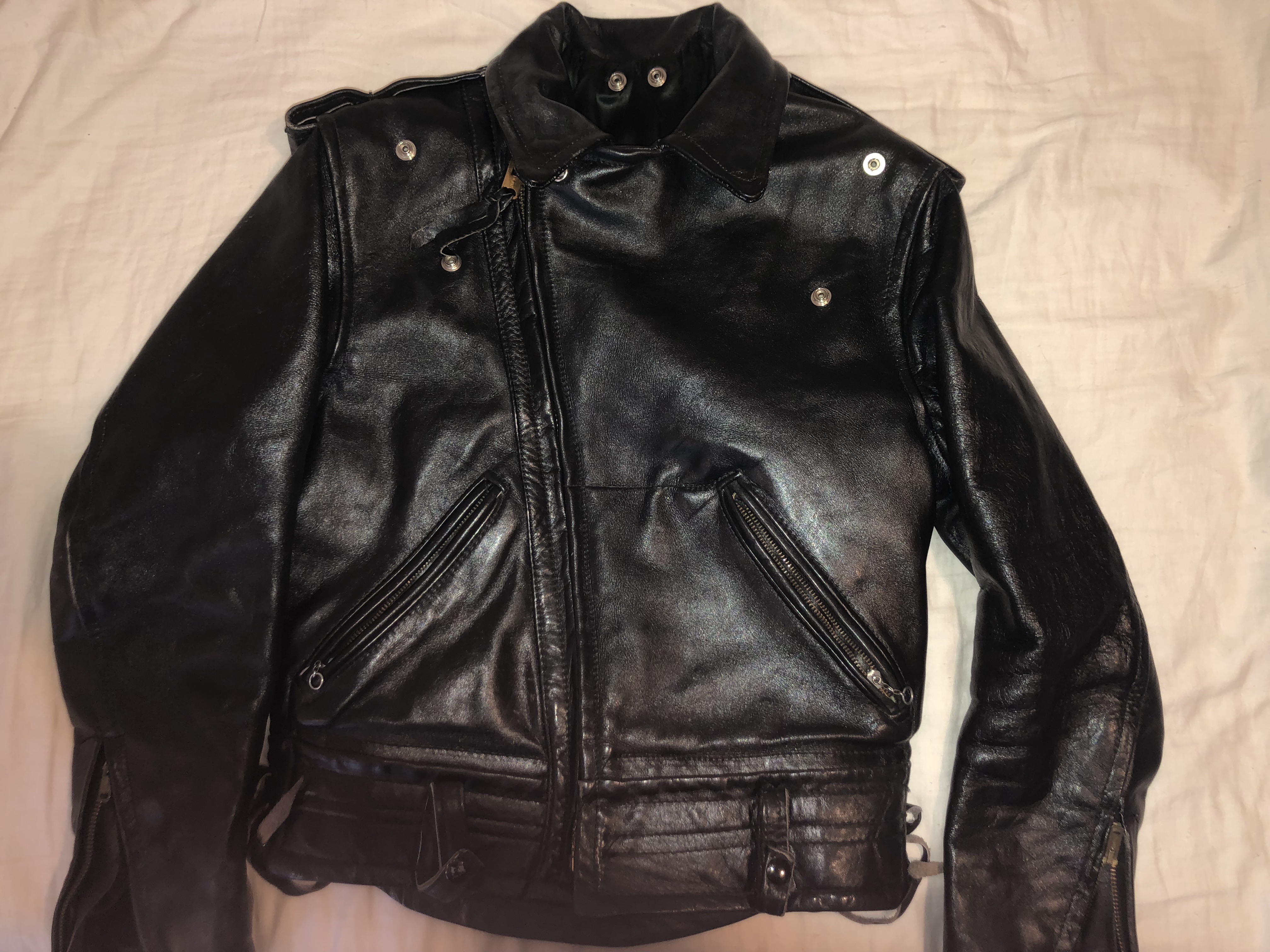 Leather3.jpg