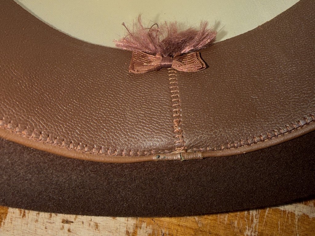 Lee size 7 burgundy homburg (11).JPG