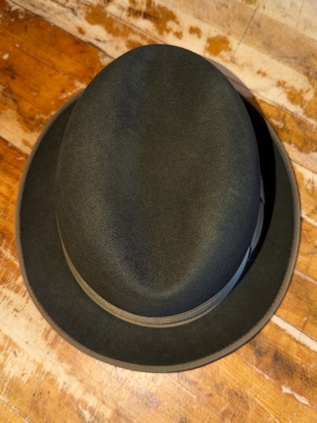 Leonard hats depop 09-13-2026 (4).JPG
