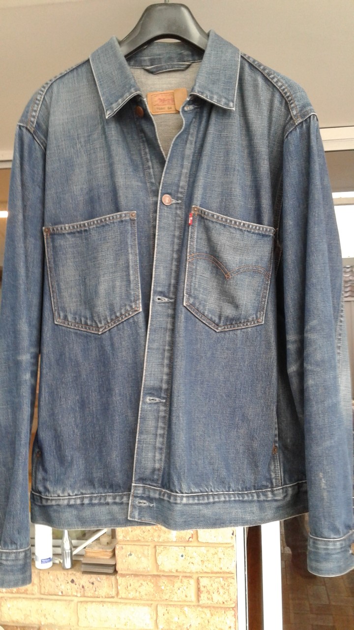 Levi Denim jacket 1.jpg