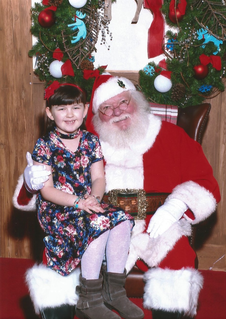 lily_santa_2018.jpg