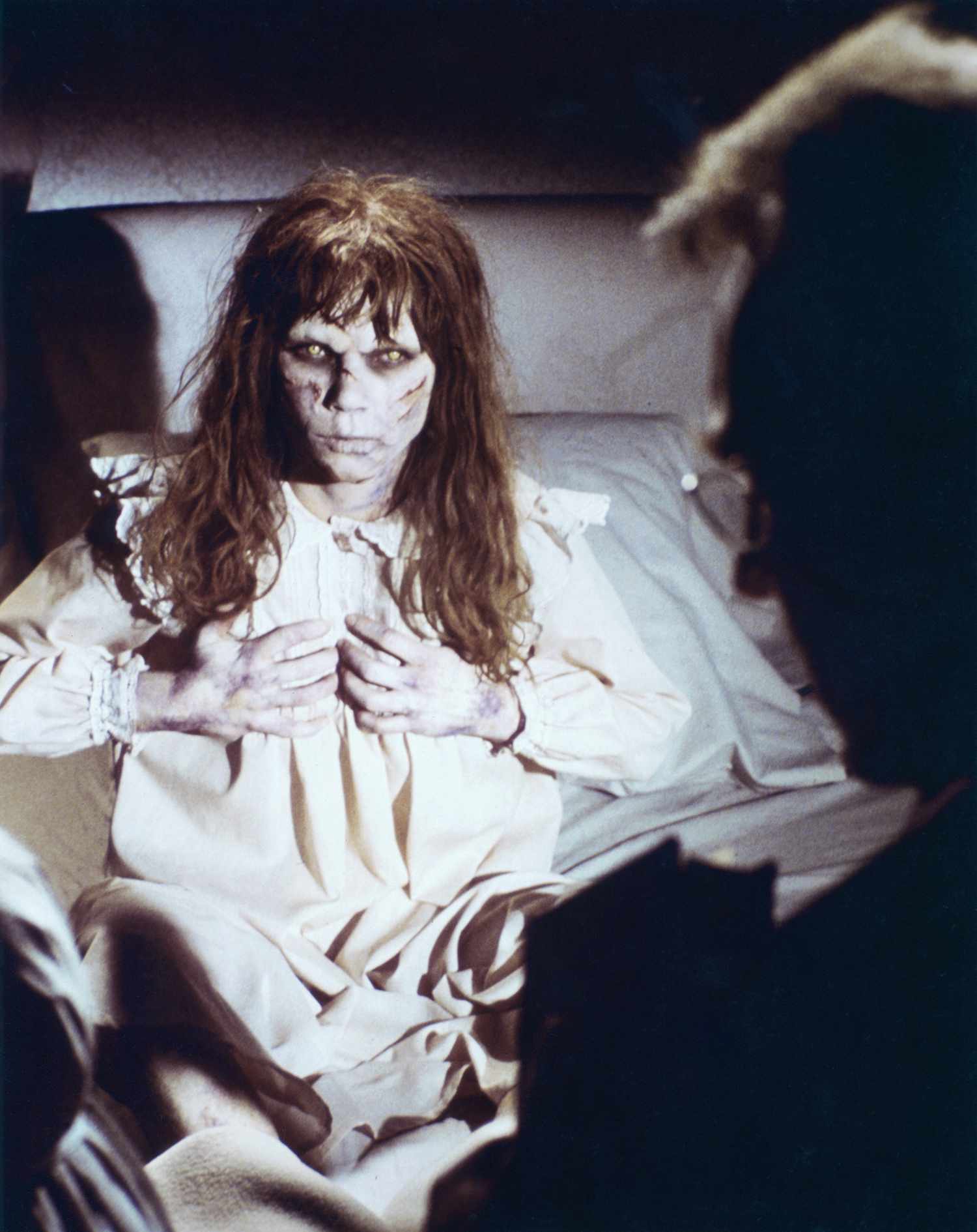 linda-blair-exorcist-121823-3-92db5dce734940008f63213c0cadf79c.jpg