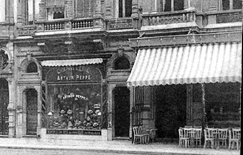 Metropole_Grand_Hotel_Antwerpen_Varia_Buurt_Hoedenwinkel_Peppe_2_Retroscoop.jpg