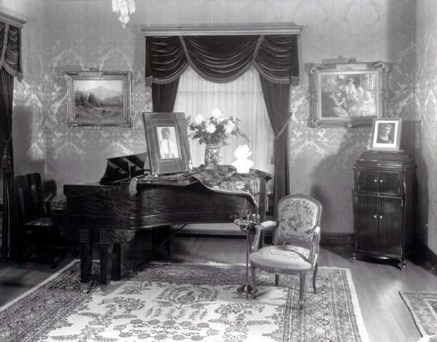 musicroom1930.jpg