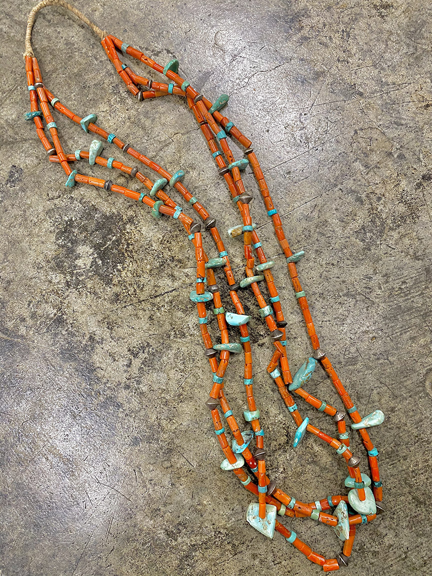 Navajo_coral_and turquoise_necklace.jpg