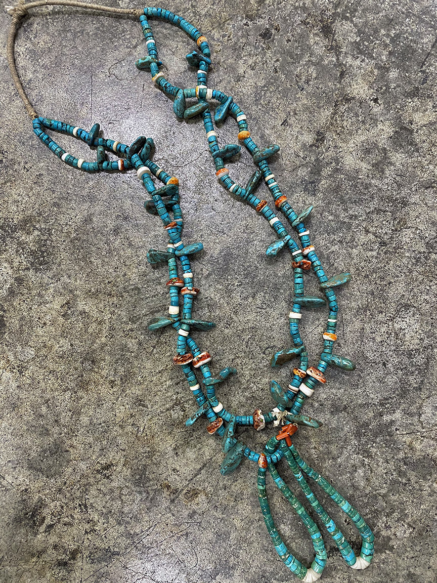 navajo_turquoise_heishi_1.jpg