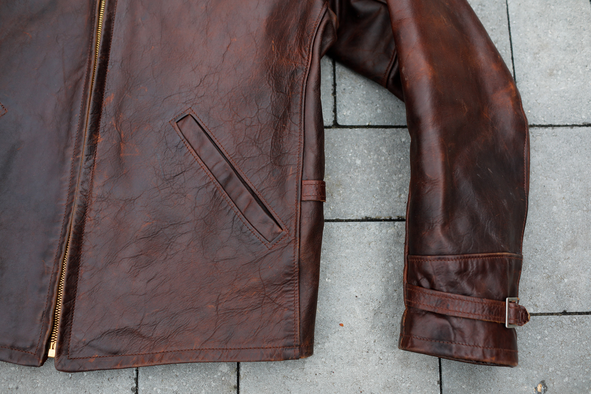 norshor-ventura-horsehide-kunja-3.jpg