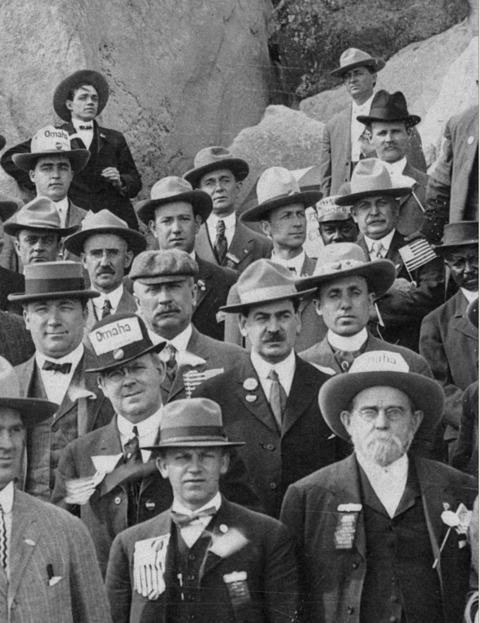 omaha_businessmen_in_rattlesnake_buttes_wyoming_1906_zoom3.JPG