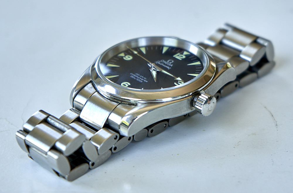 Omega-0004.jpg