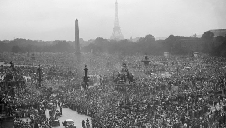 paris liberated.jpg