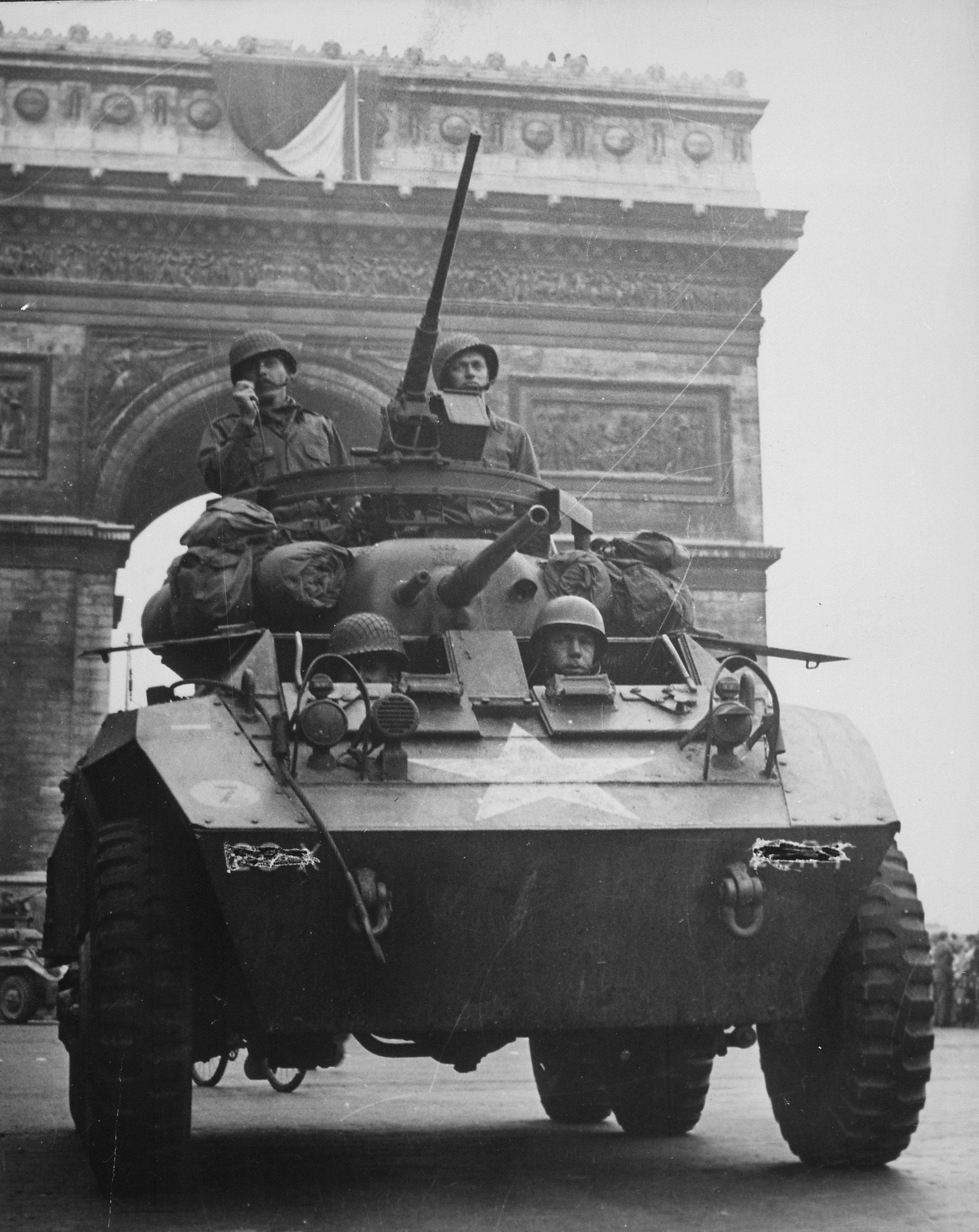 paris liberated2.jpg