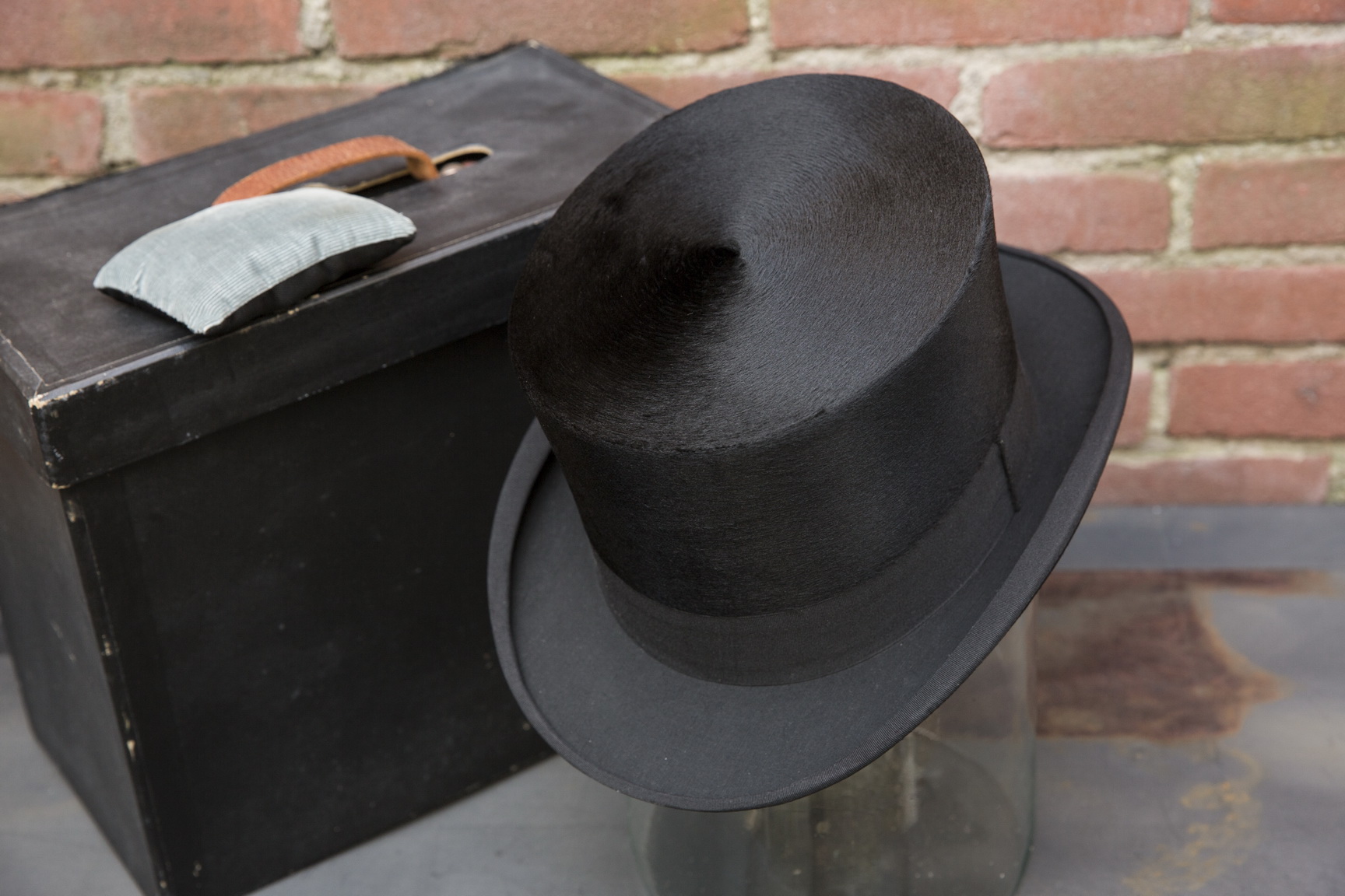 pc tophat60_02.jpg