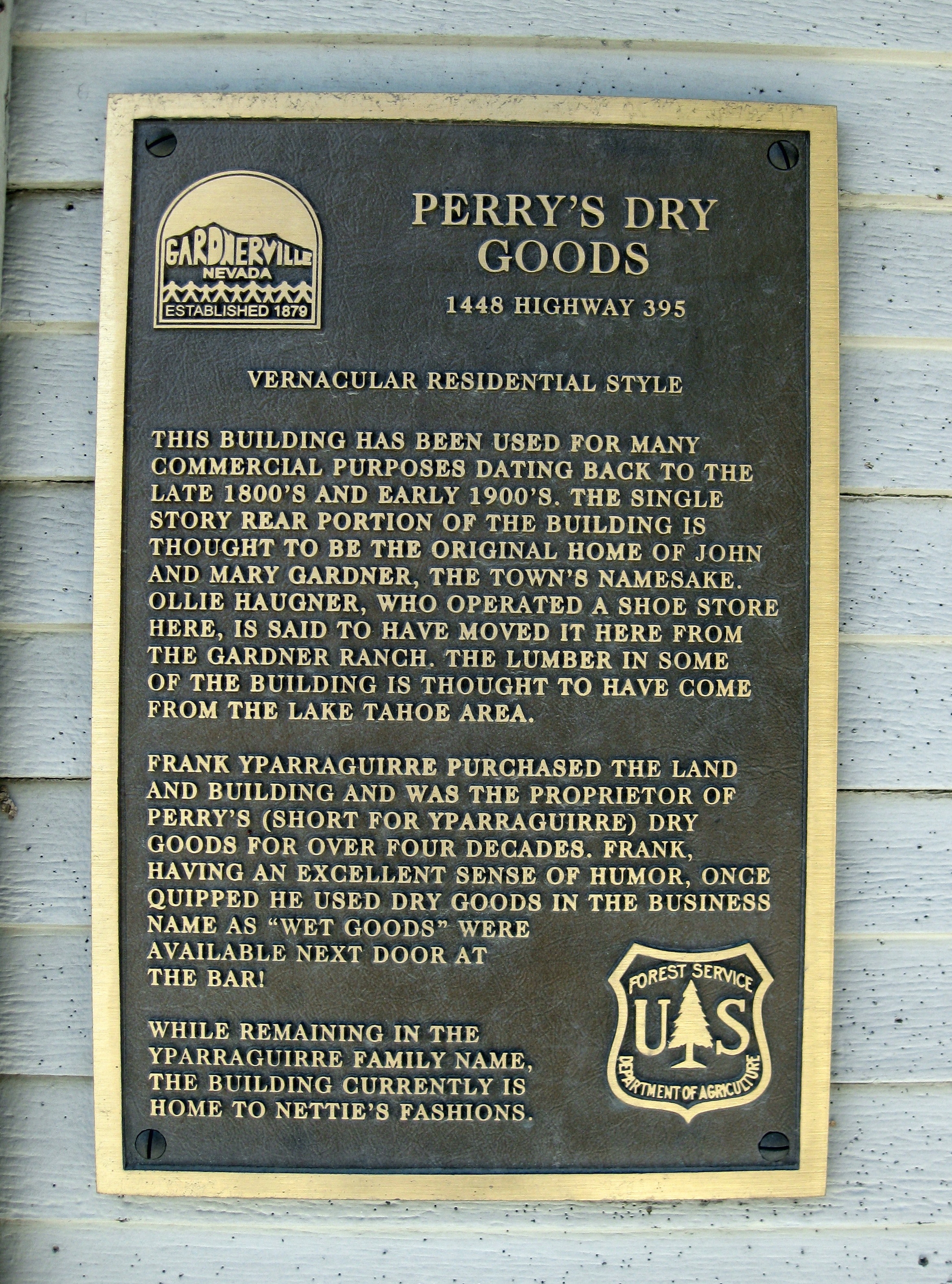 PerryPlaque.jpg