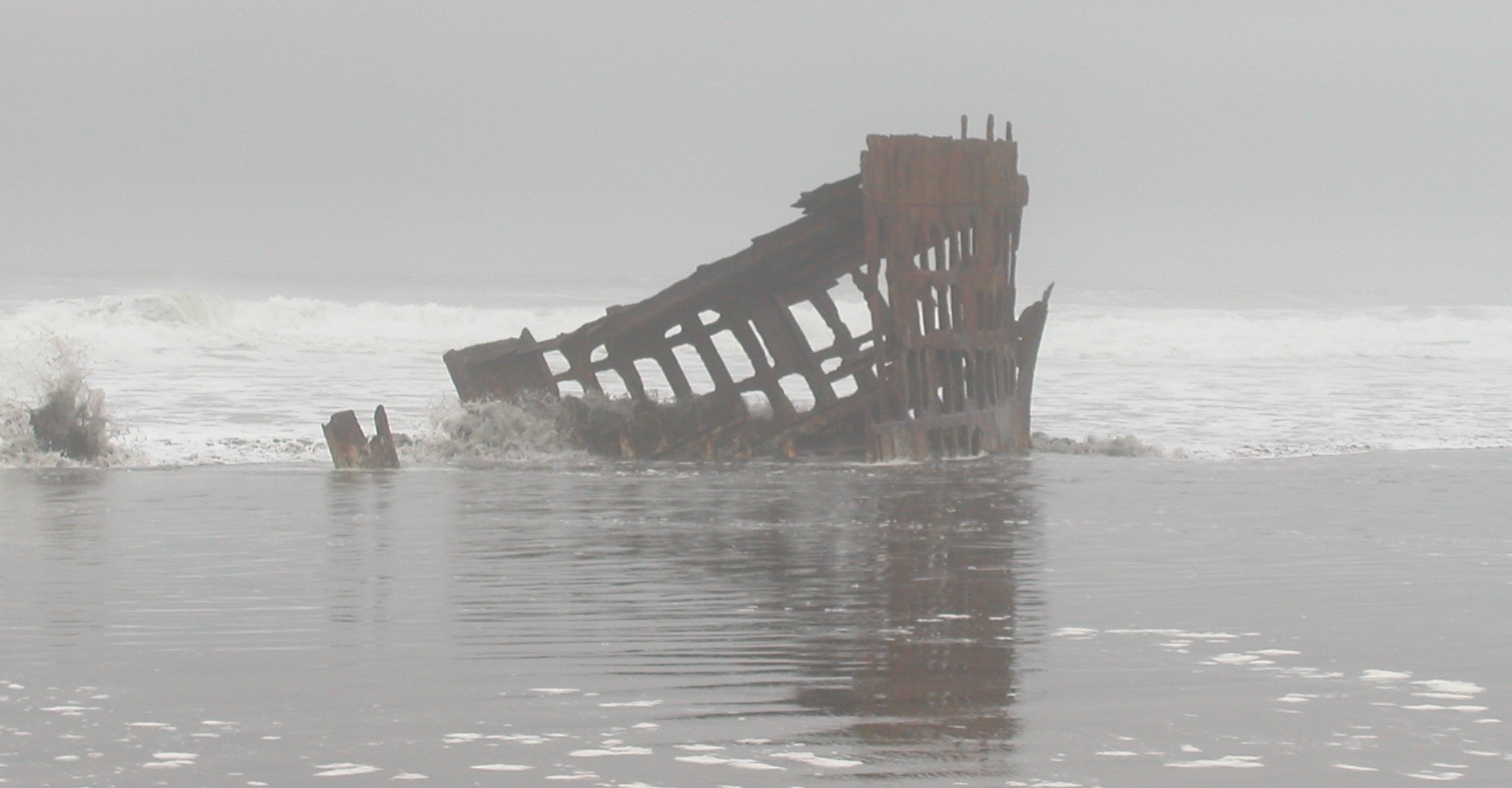 Peter Iredale.JPG