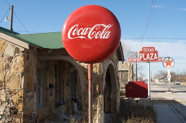 petrified_wood_station316.jpg