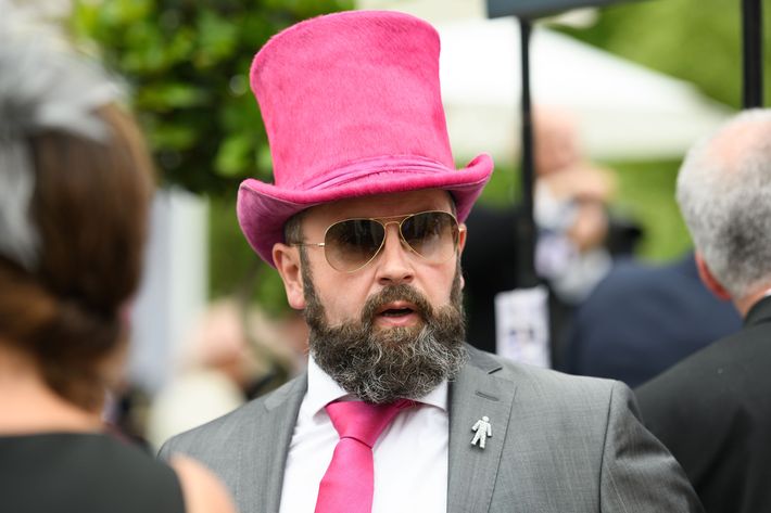 pink top hat.jpg