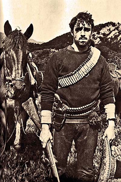 PV_Raoul-Walsh-as-a-young-Pancho-Villa-.jpg