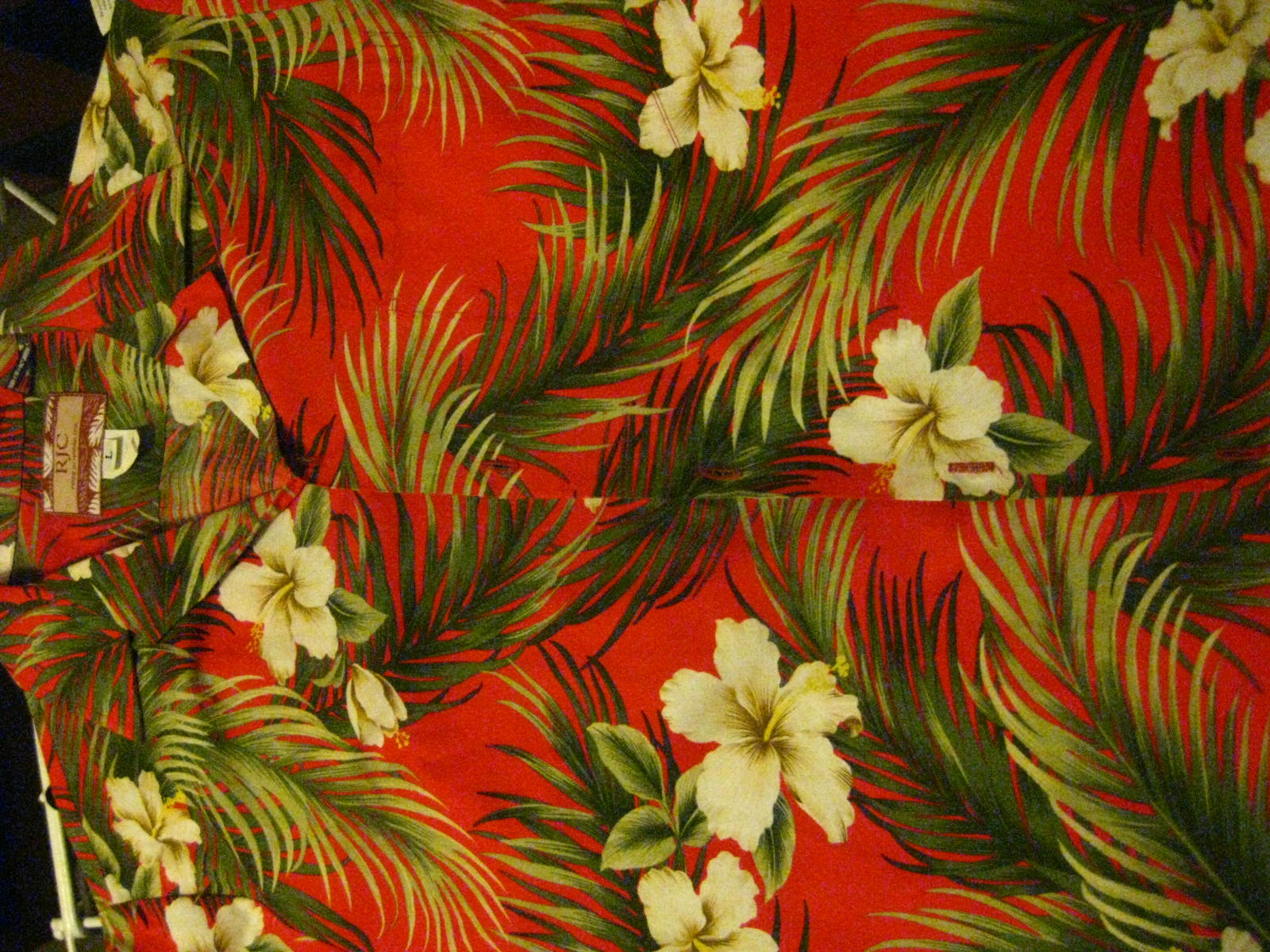 Red green HawaiianB.JPG