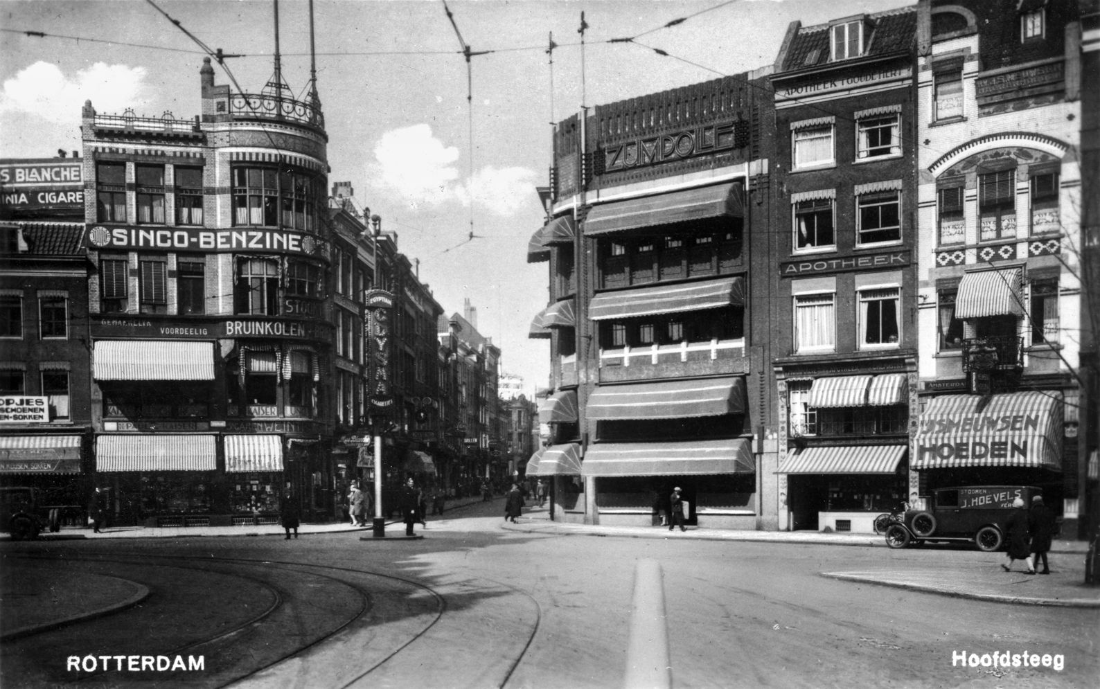 Rotterdam_Ingang_Hoofdsteeg,_c._1920.jpg