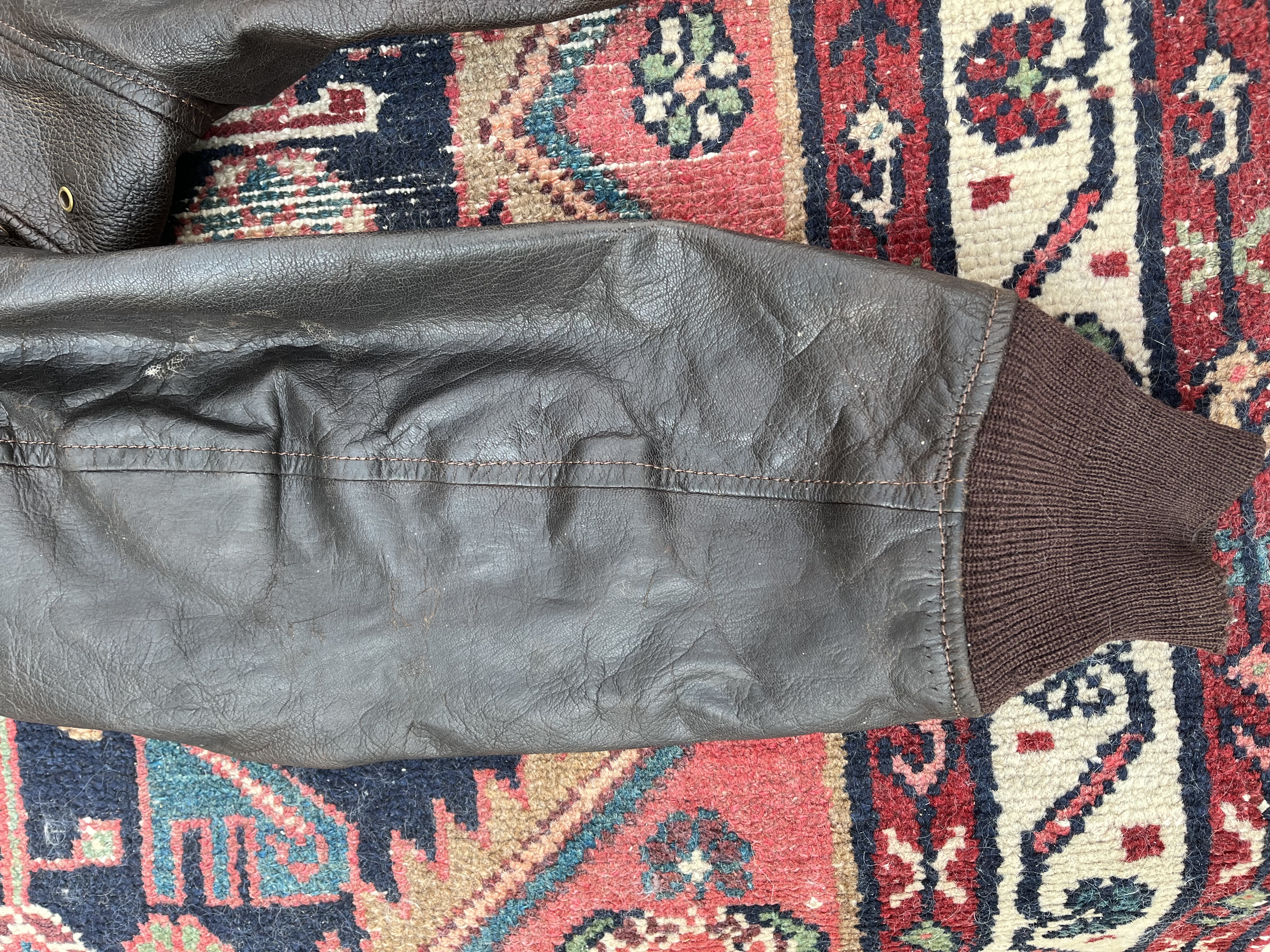 rt sleeve.jpg