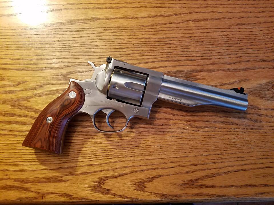 Ruger Redhawk.jpg