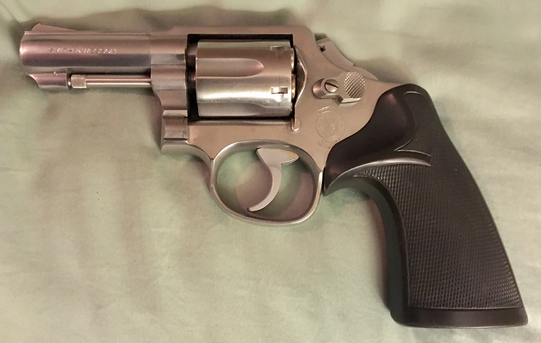 S&W_64-3a.jpg