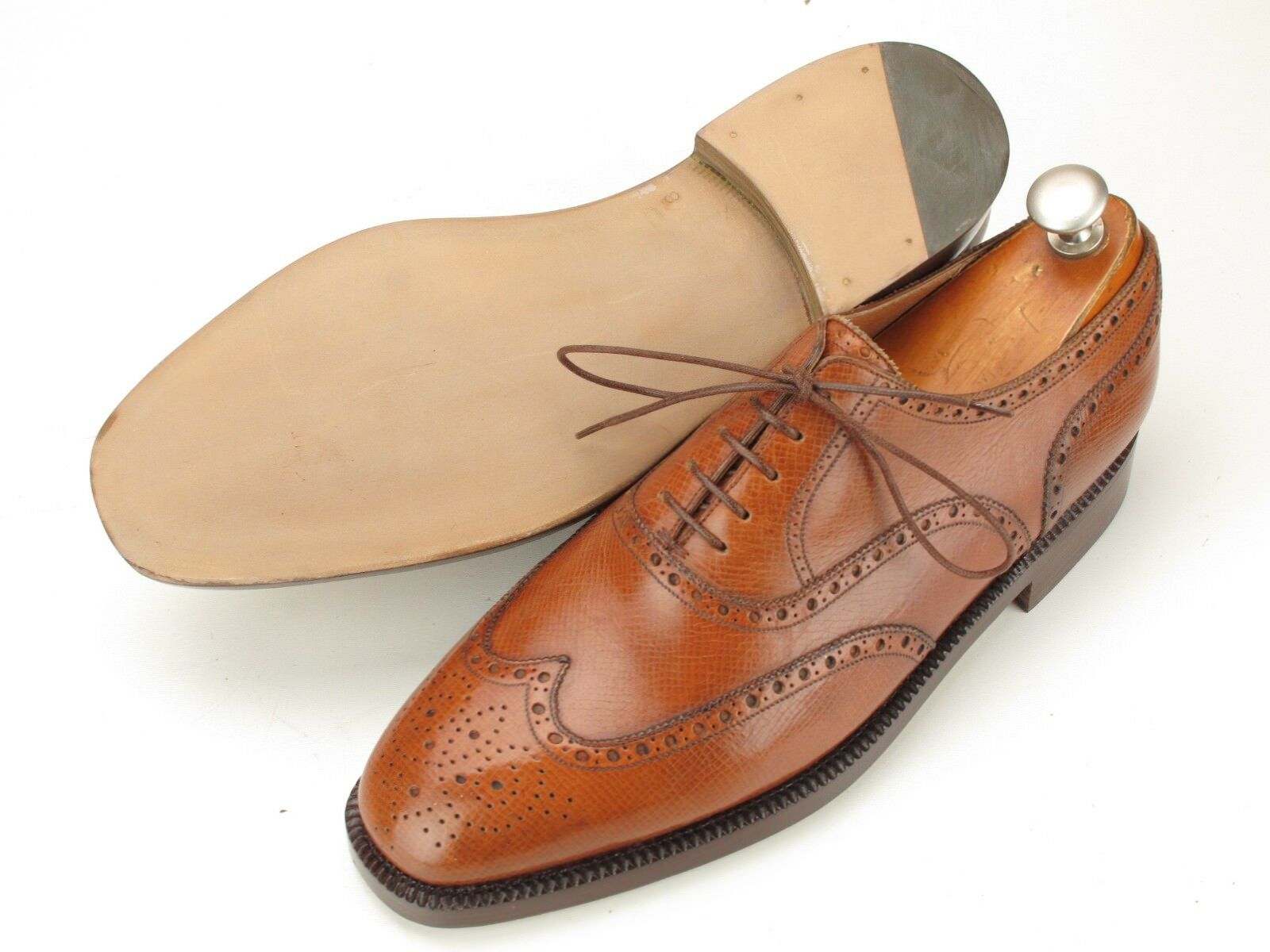 Silvano Lattanzi tan wingtips 2.jpg