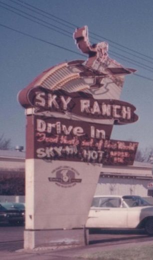 Sky_Ranch_Neon.jpg