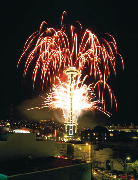 Space Needle fireworks.jpg