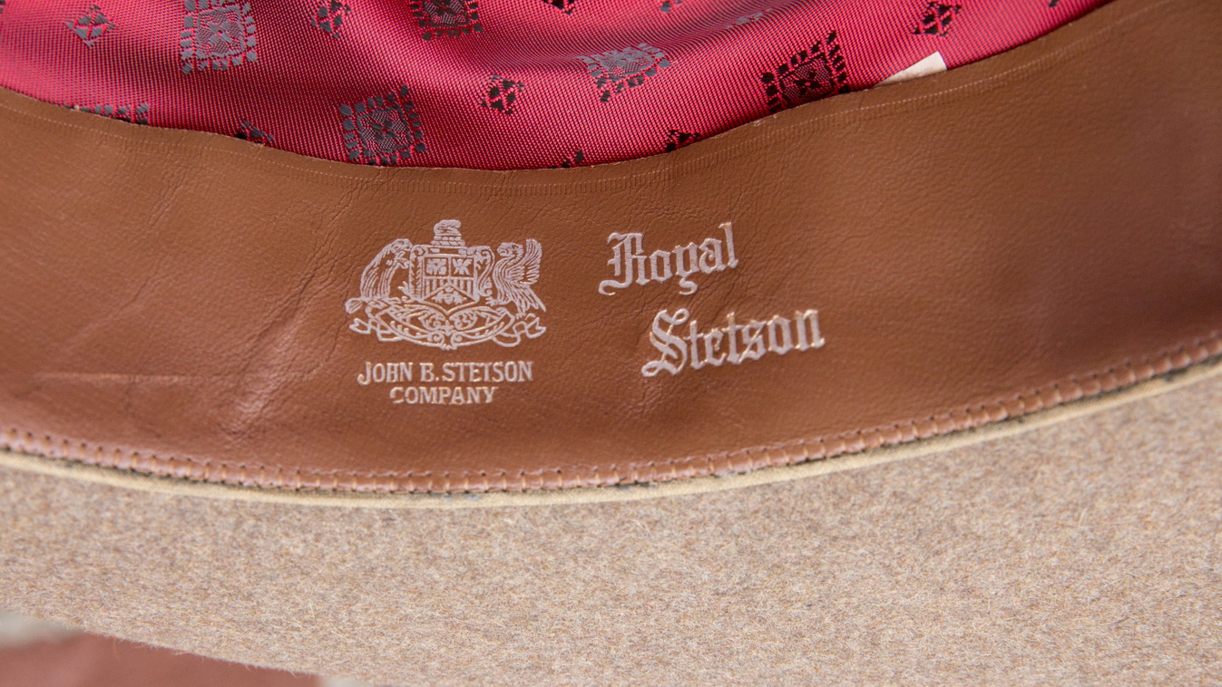 stetson custom V_7.jpg