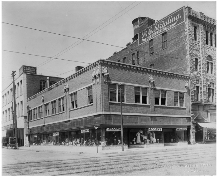 Stripling_Fort_Worth_1920.jpg