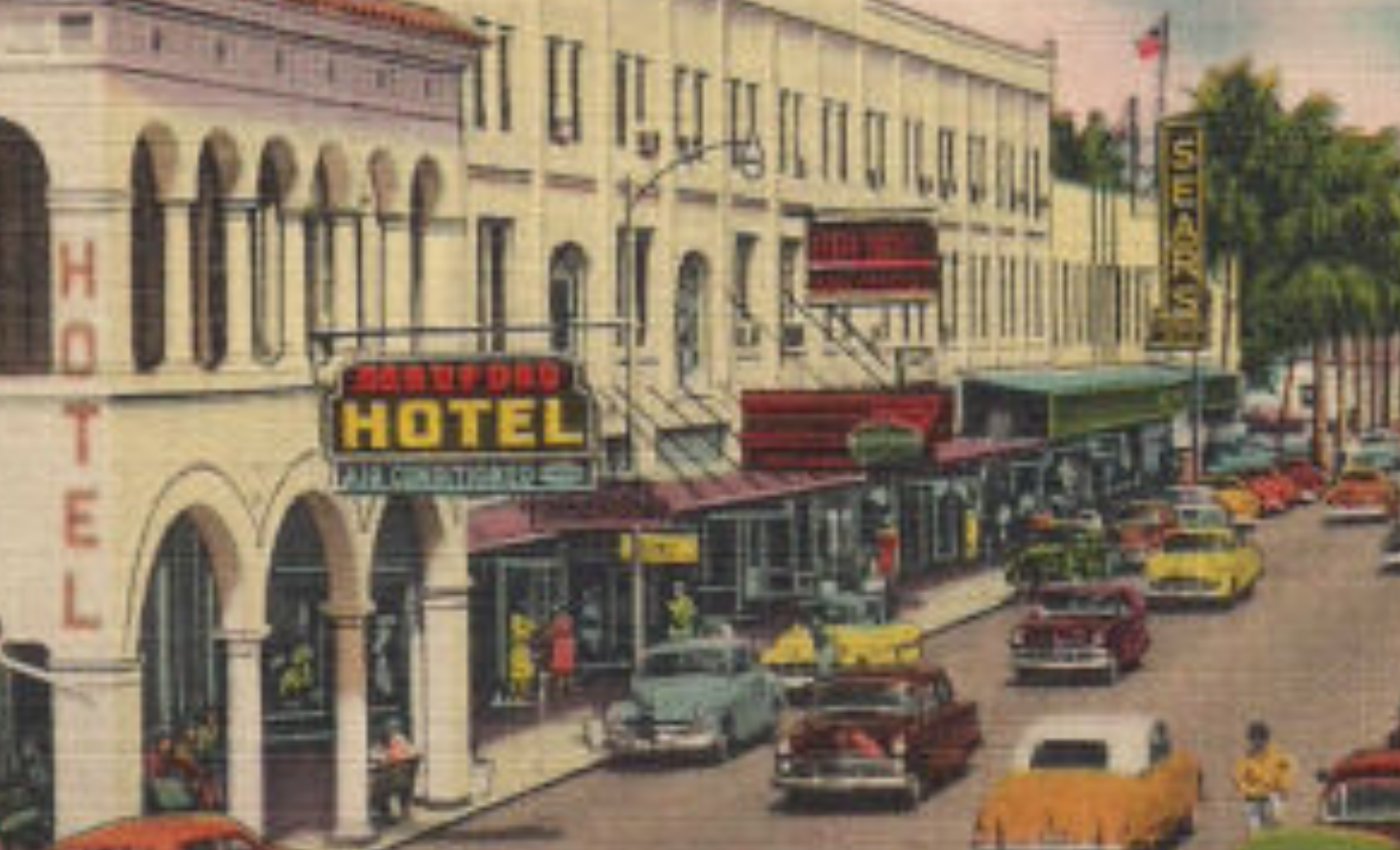 Sydney_Davis_Ft_Myers_Postcard_1950s.PNG