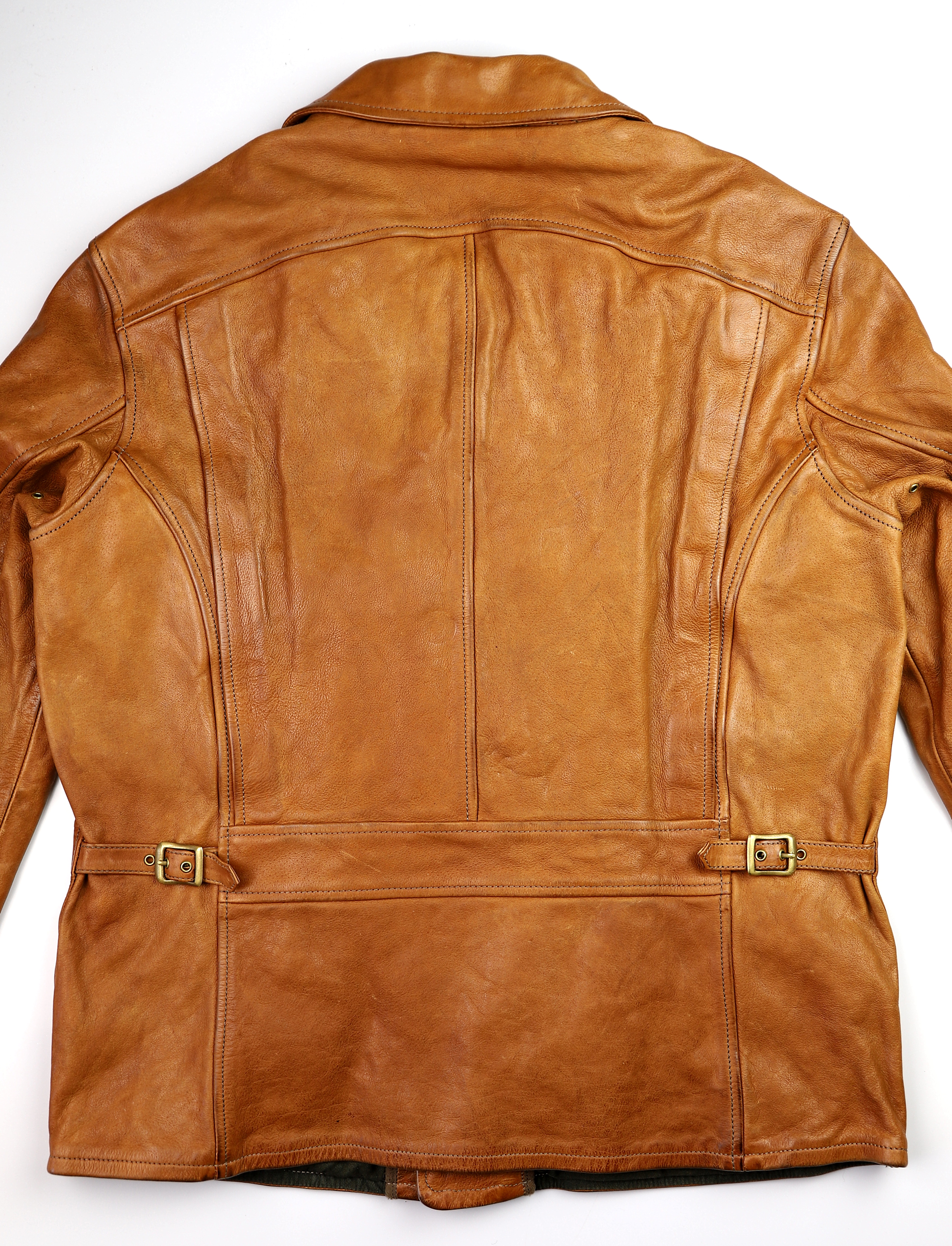 The Hektor Cognac Buffalo STG1 XL back.jpg