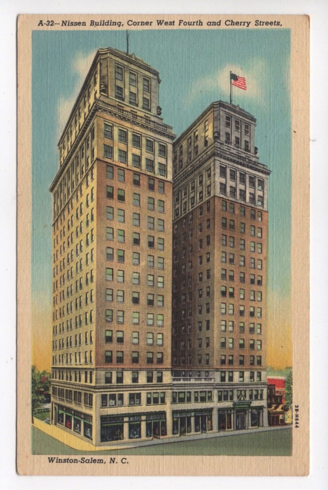 The_Vogue_Nissen_Building_Postcard.jpg