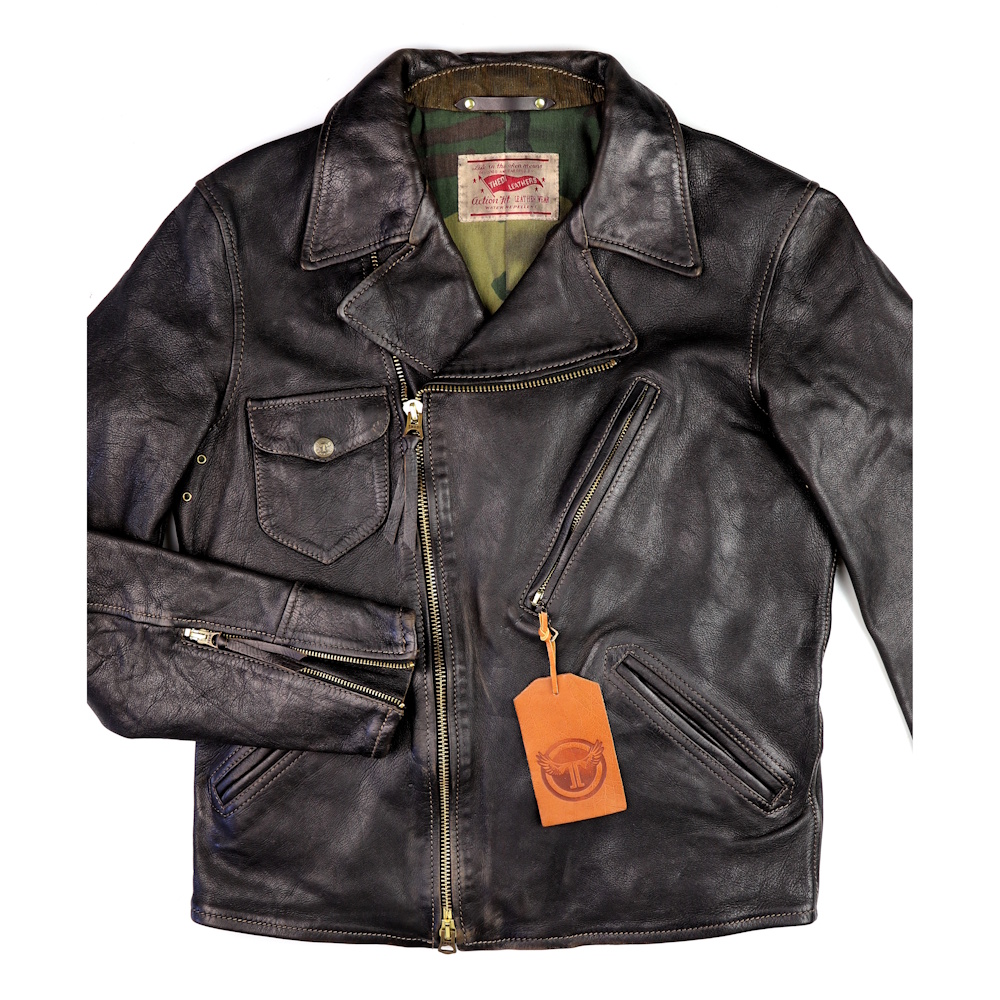 Thedi Evander Black Teacore Bruciato M76 front IG square.jpg