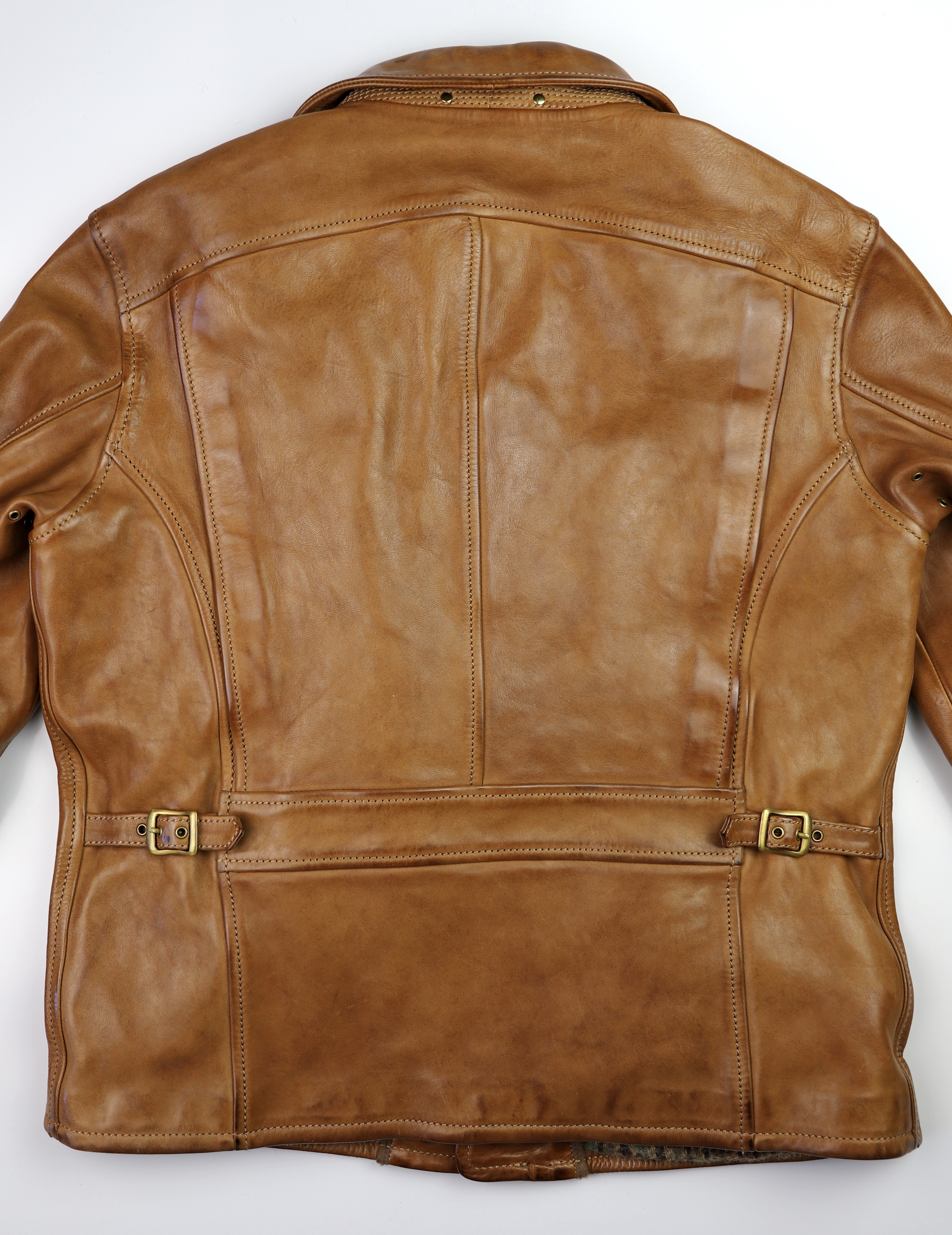 Thedi Hektor Bruciato Horsehide back.jpg