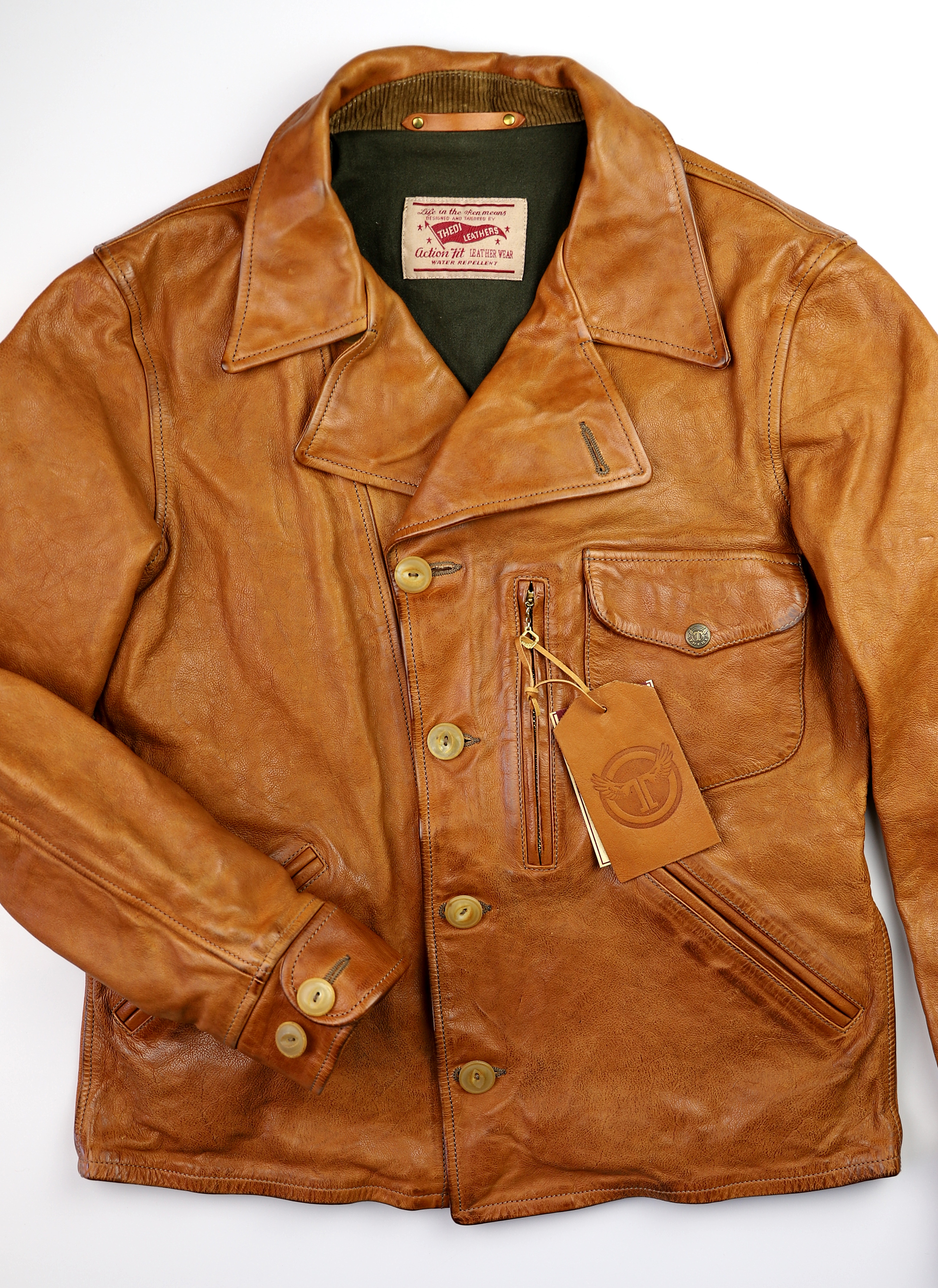 Thedi Hektor Cognac Buffalo M2B front.jpg