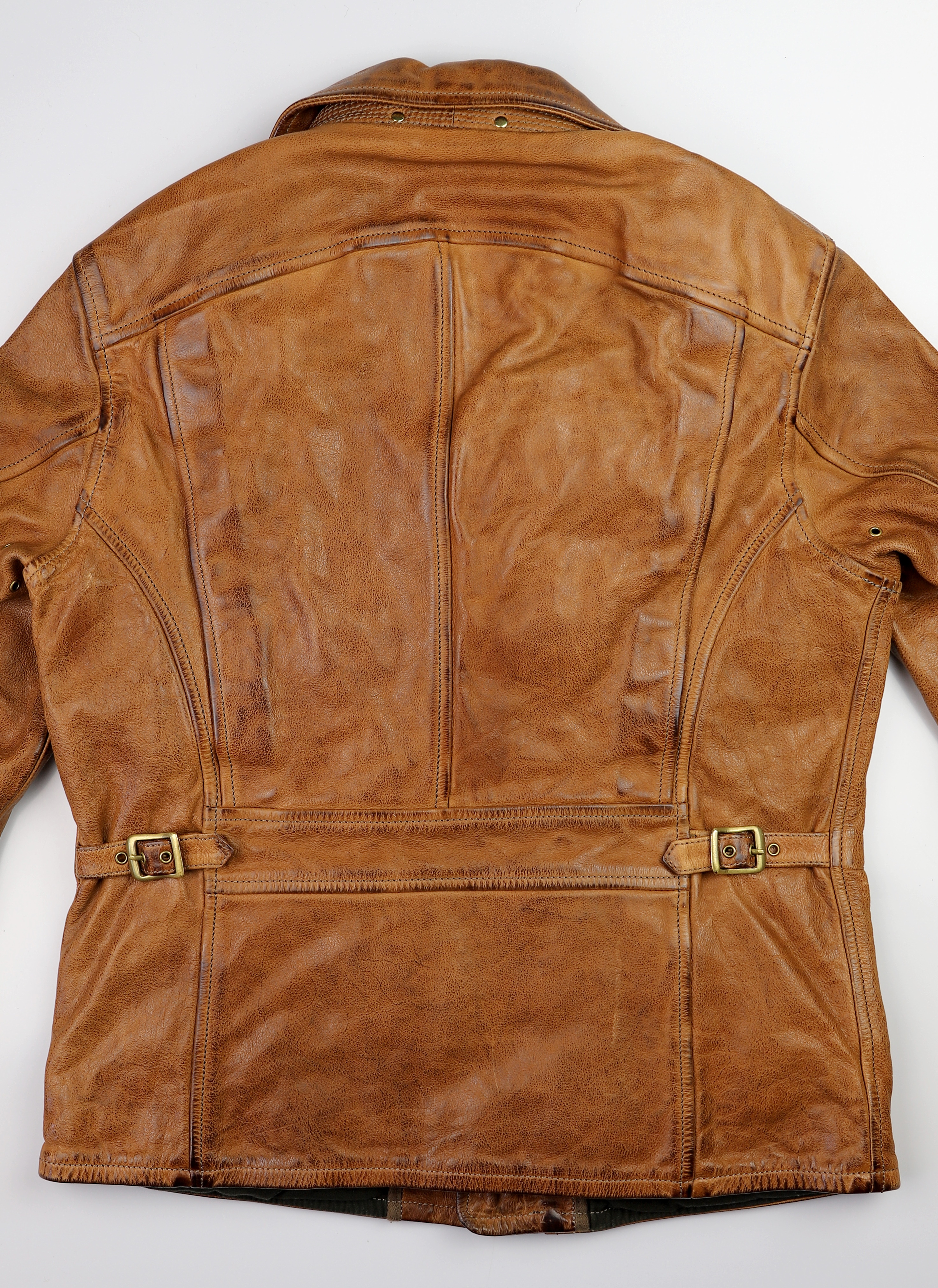 Thedi Hektor Cognac Buffalo QA1 back.jpg