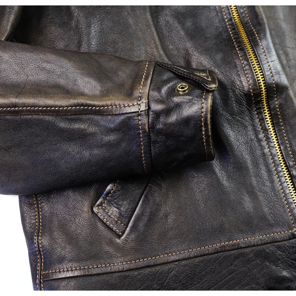 Thedi Idas Black Teacore Bruciato Horsehide XL52 snap cuff IG square.jpg